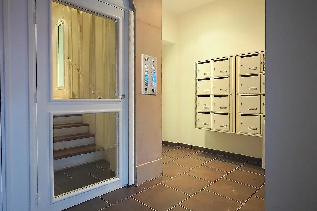 شقة Louvre Opera Classic Chicsuites *